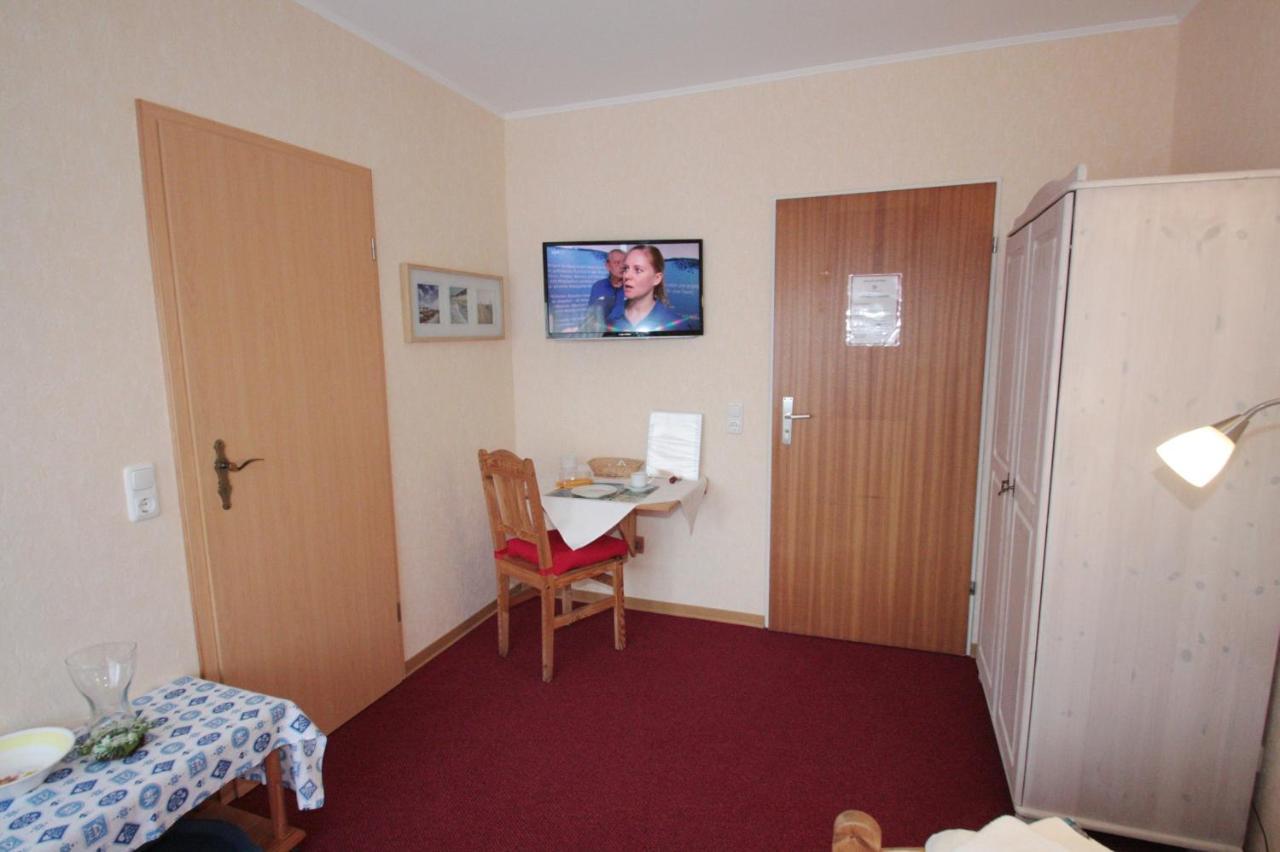 Haus Am Kurpark Wohnung 17 บือซุม ภายนอก รูปภาพ